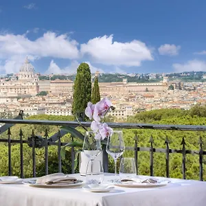Splendide Royal - The Leading Of The World ***** Roma