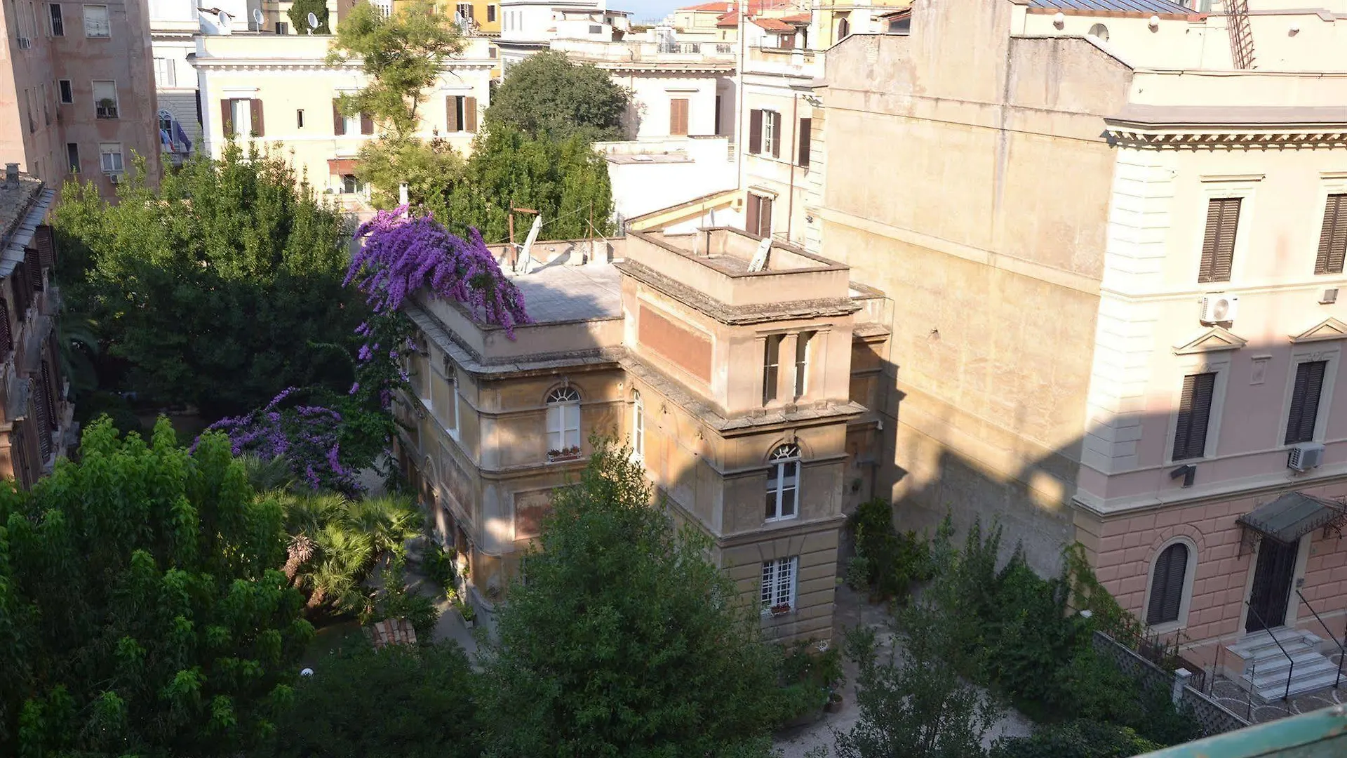 Hotel Lucky House Roma
